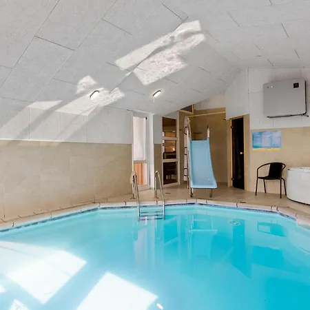 Casa de Férias Beautiful In With Sauna Ebeltoft